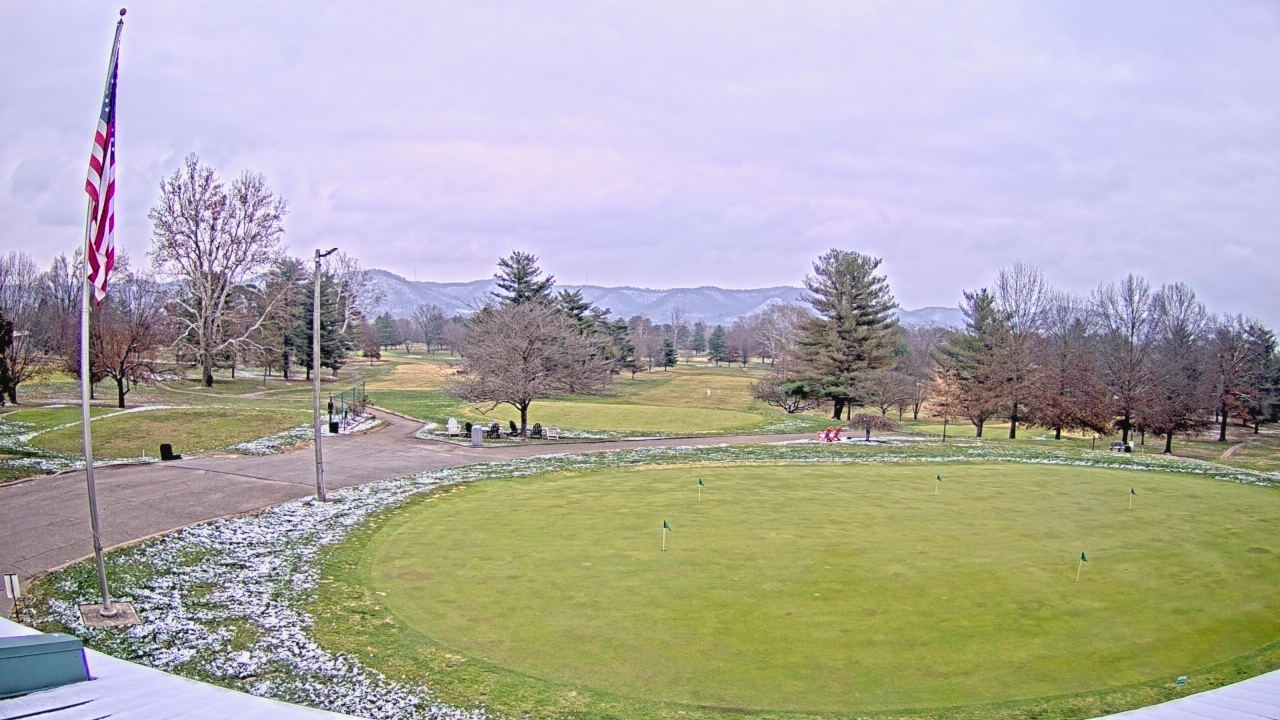 Thumbnail for current weather camera view from Elks Country Club in McDermott, Ohio