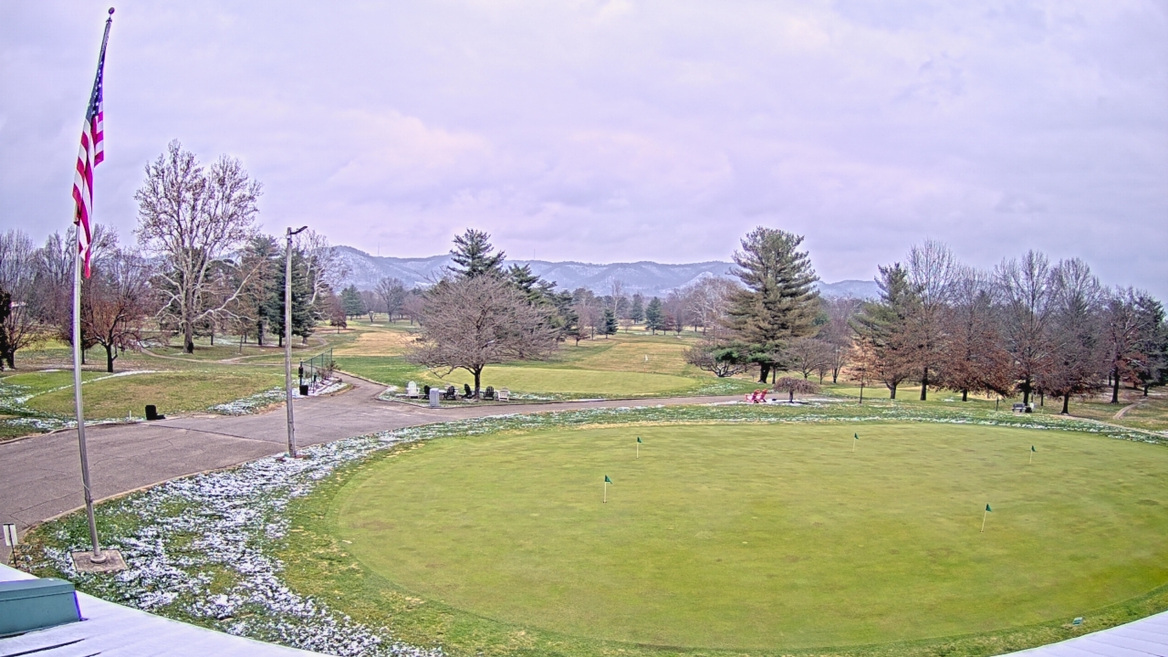 Thumbnail for current weather camera view from Elks Country Club in McDermott, Ohio