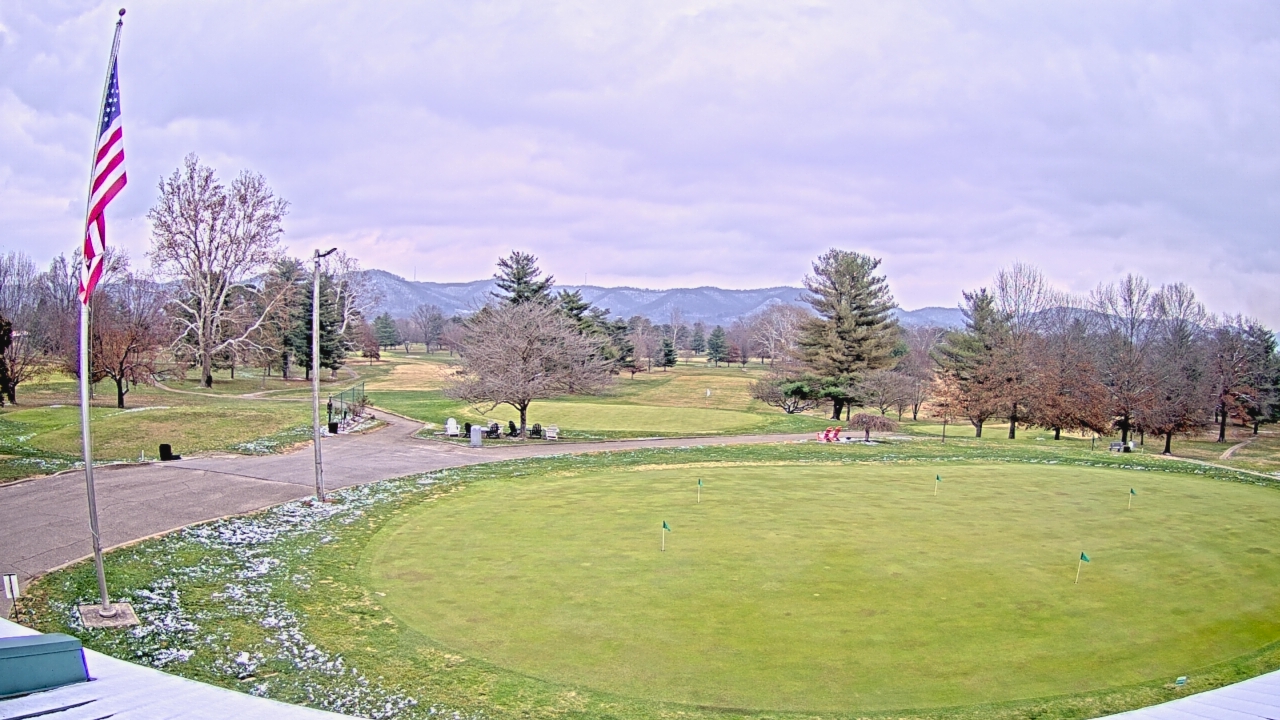 Thumbnail for current weather camera view from Elks Country Club in McDermott, Ohio