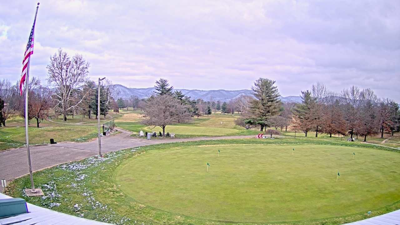 Thumbnail for current weather camera view from Elks Country Club in McDermott, Ohio