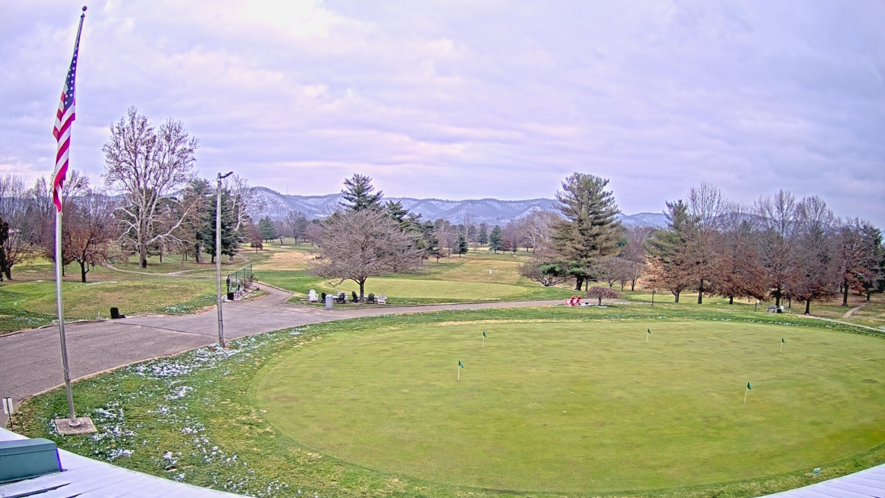 Thumbnail for current weather camera view from Elks Country Club in McDermott, Ohio