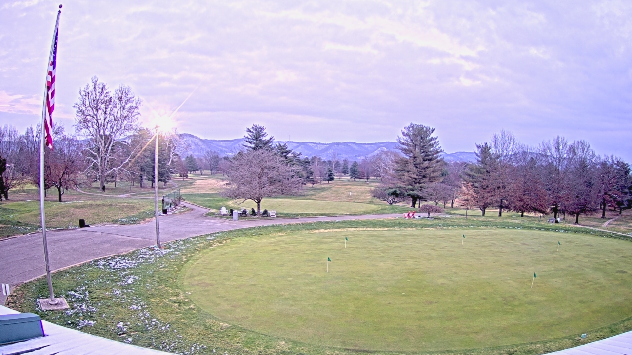 Thumbnail for current weather camera view from Elks Country Club in McDermott, Ohio