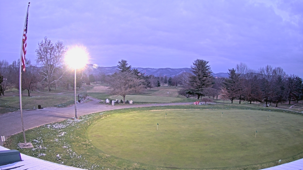 Thumbnail for current weather camera view from Elks Country Club in McDermott, Ohio