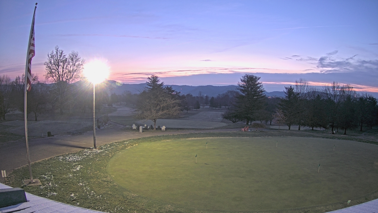Thumbnail for current weather camera view from Elks Country Club in McDermott, Ohio