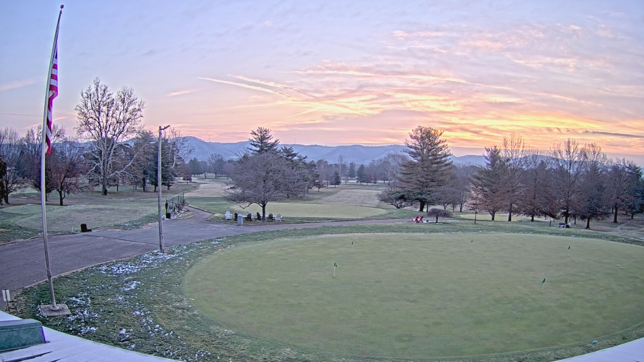 Thumbnail for current weather camera view from Elks Country Club in McDermott, Ohio