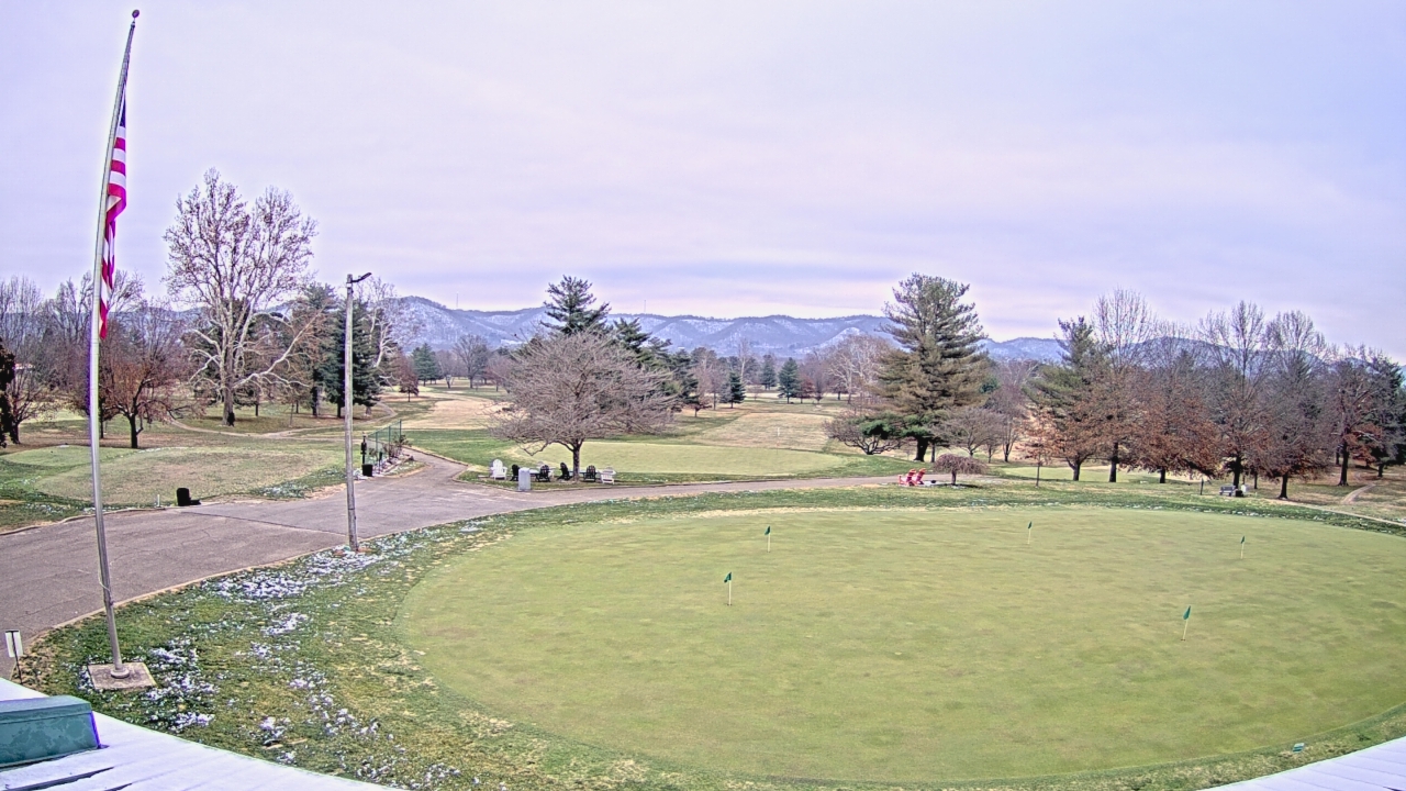 Thumbnail for current weather camera view from Elks Country Club in McDermott, Ohio