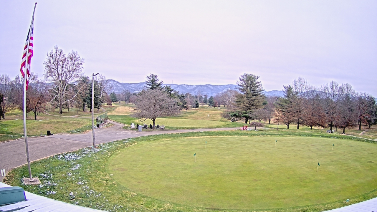 Thumbnail for current weather camera view from Elks Country Club in McDermott, Ohio