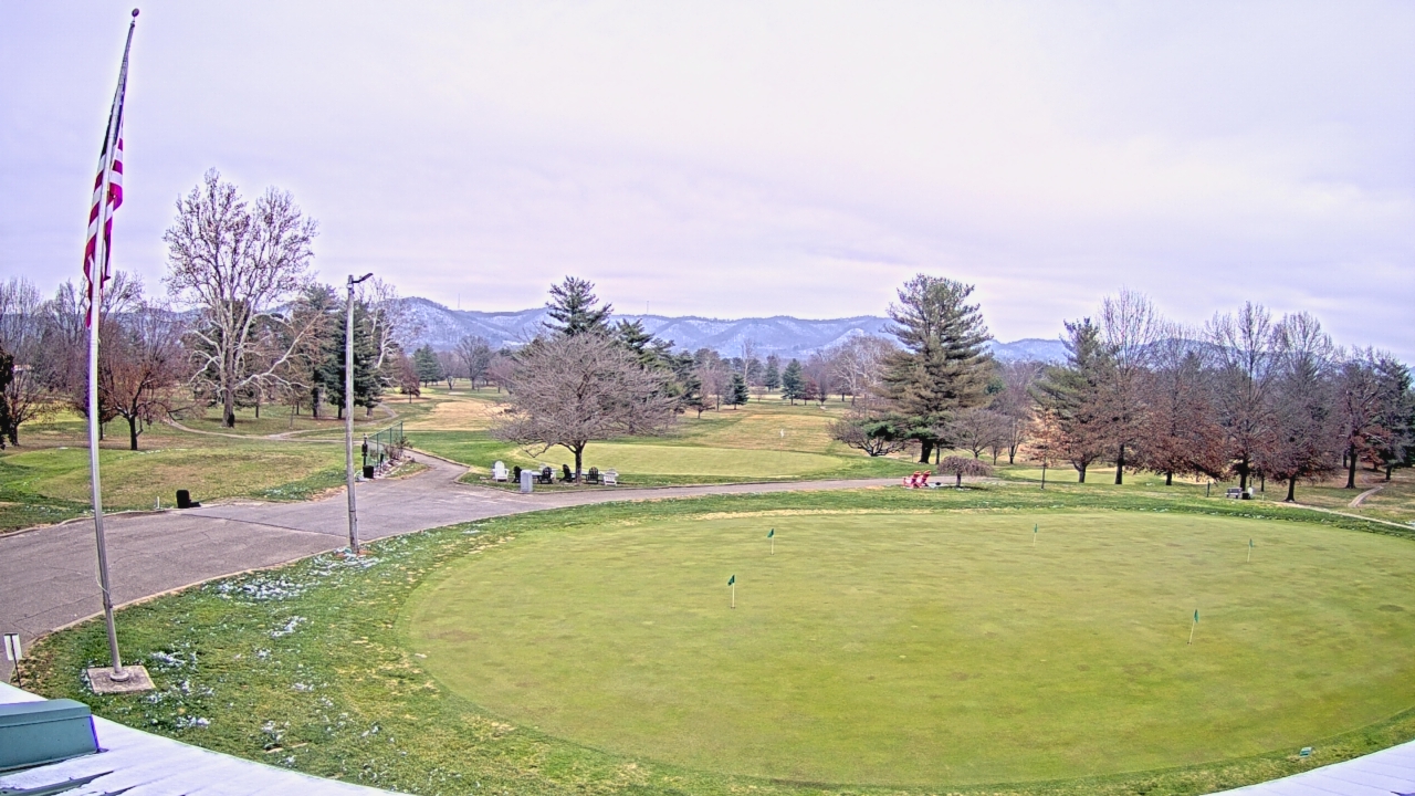 Thumbnail for current weather camera view from Elks Country Club in McDermott, Ohio