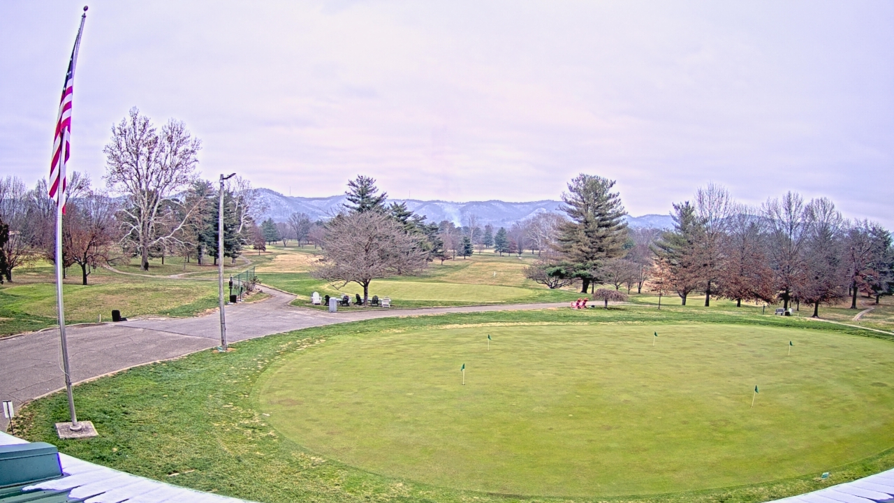 Thumbnail for current weather camera view from Elks Country Club in McDermott, Ohio