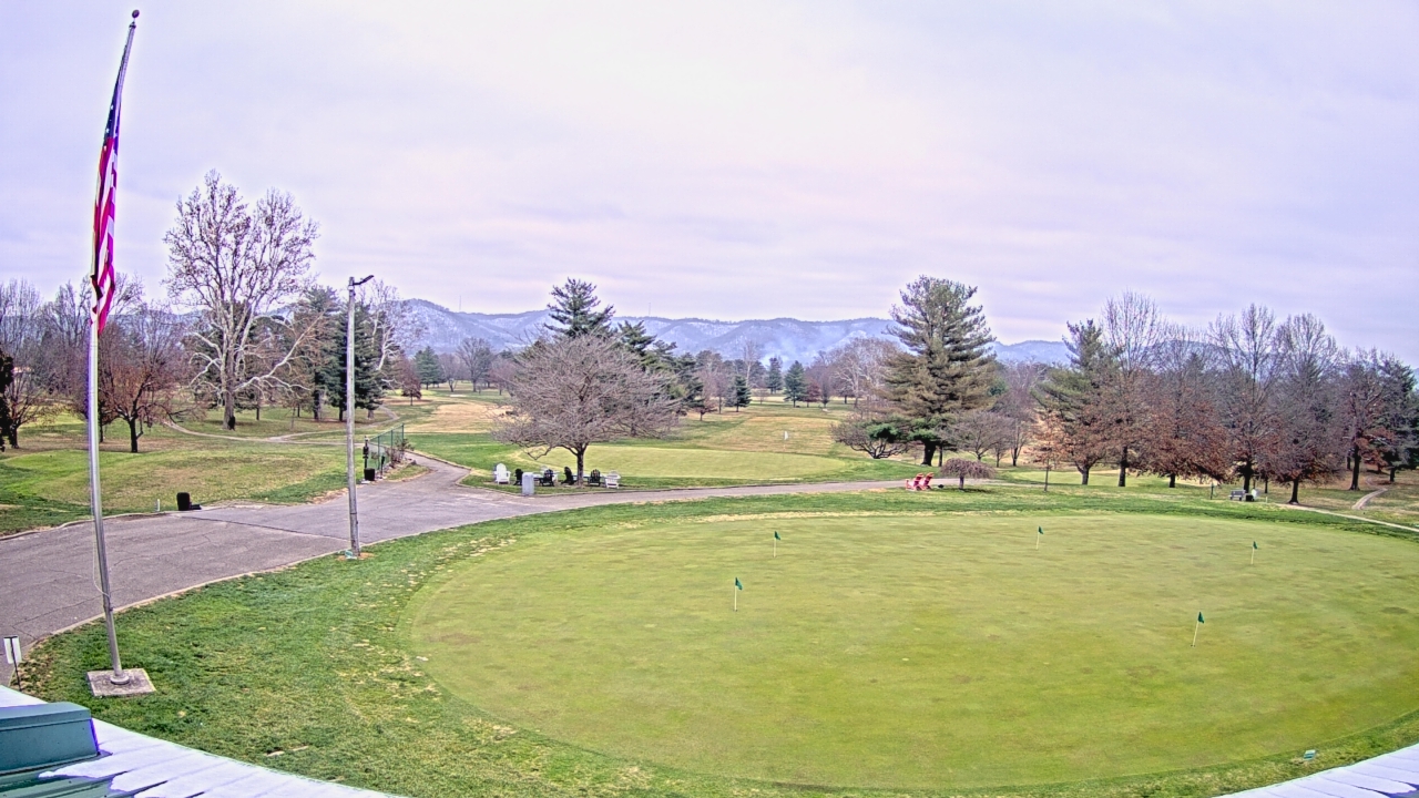 Thumbnail for current weather camera view from Elks Country Club in McDermott, Ohio
