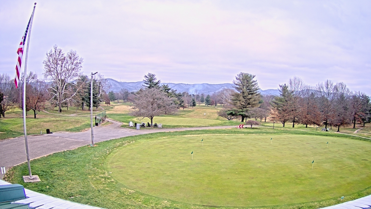Thumbnail for current weather camera view from Elks Country Club in McDermott, Ohio