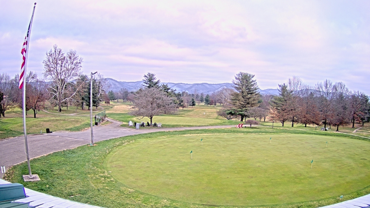 Thumbnail for current weather camera view from Elks Country Club in McDermott, Ohio
