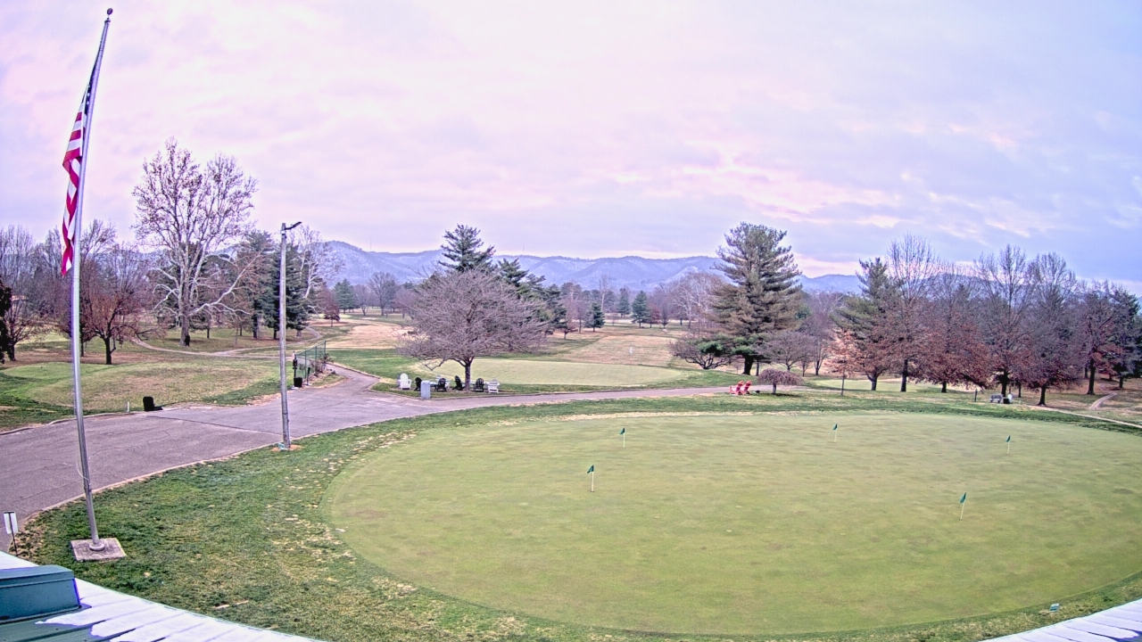 Thumbnail for current weather camera view from Elks Country Club in McDermott, Ohio