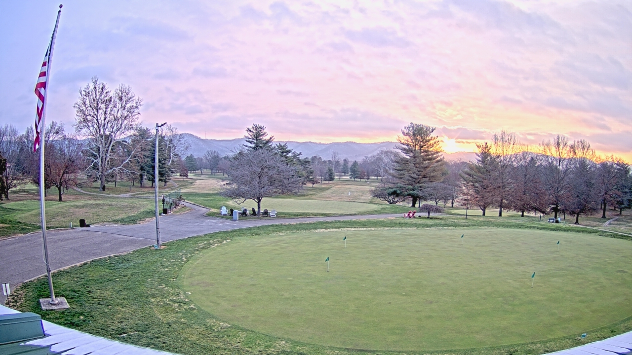 Thumbnail for current weather camera view from Elks Country Club in McDermott, Ohio