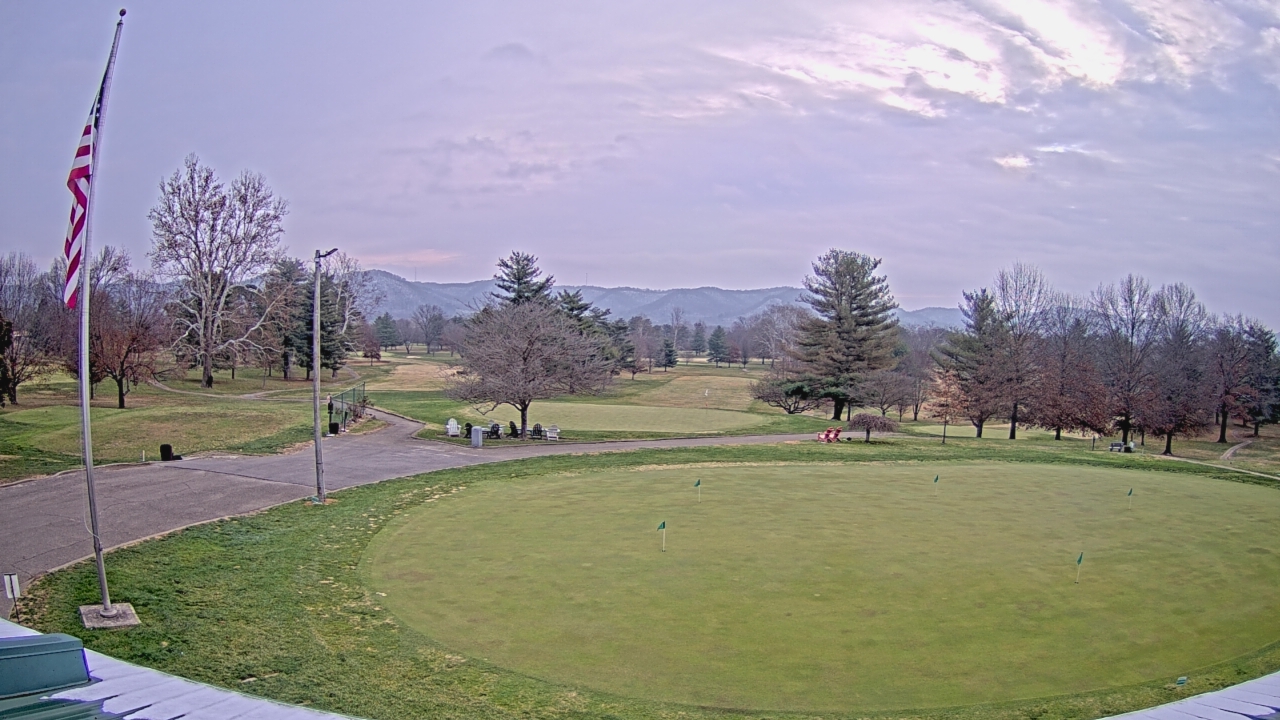 Thumbnail for current weather camera view from Elks Country Club in McDermott, Ohio