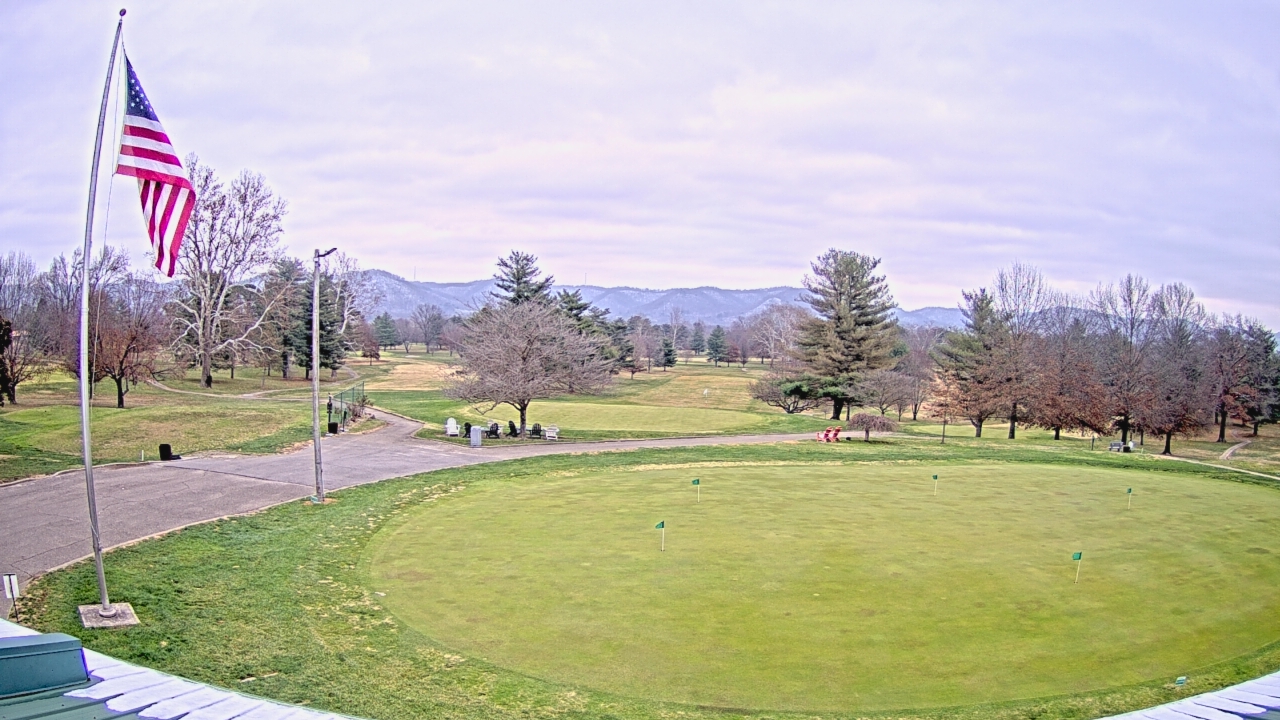 Thumbnail for current weather camera view from Elks Country Club in McDermott, Ohio