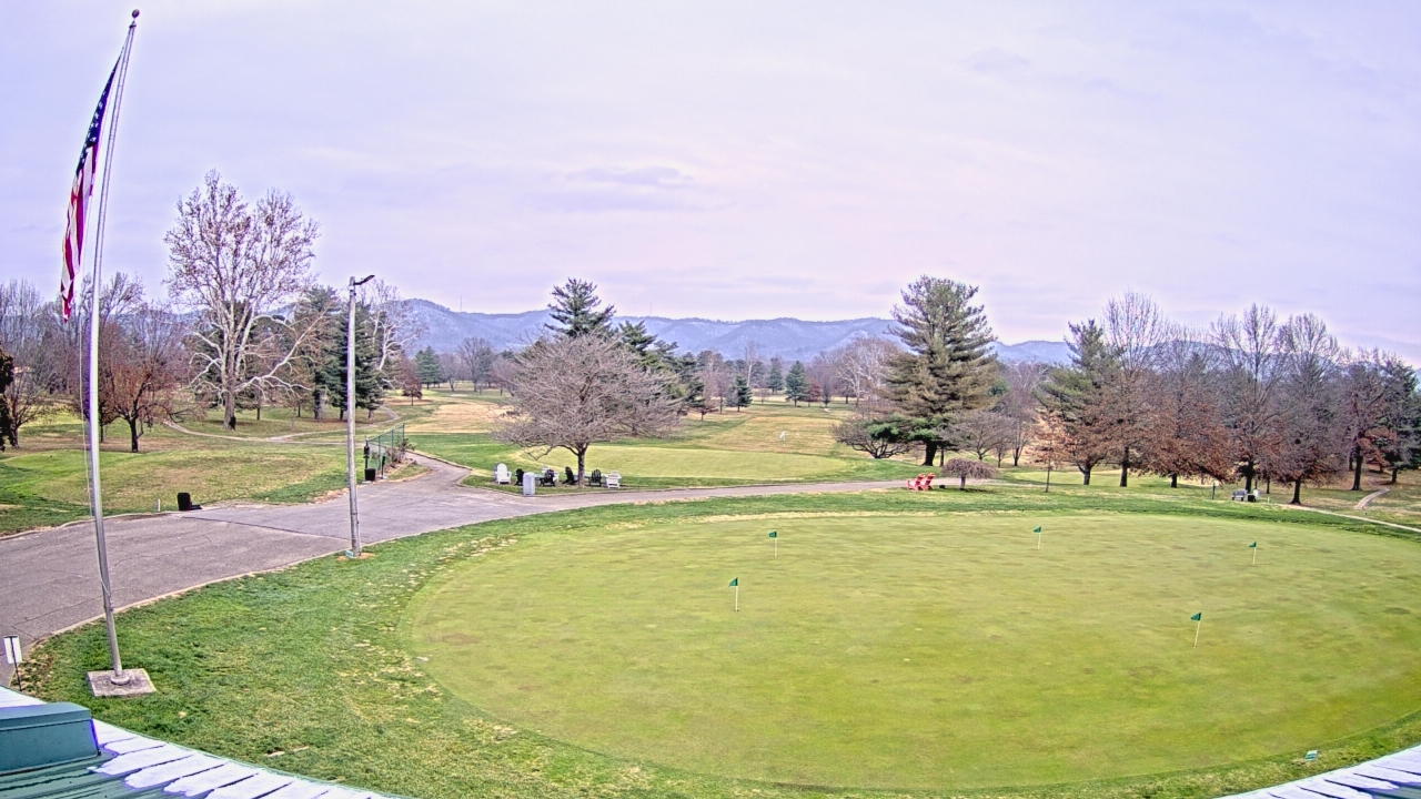 Thumbnail for current weather camera view from Elks Country Club in McDermott, Ohio