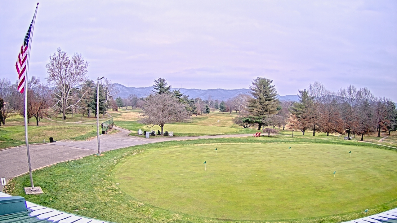 Thumbnail for current weather camera view from Elks Country Club in McDermott, Ohio
