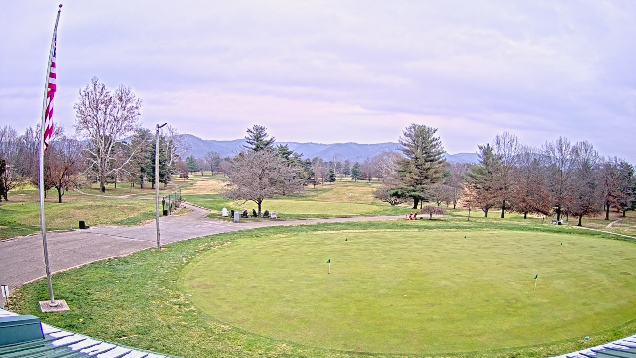 Thumbnail for current weather camera view from Elks Country Club in McDermott, Ohio