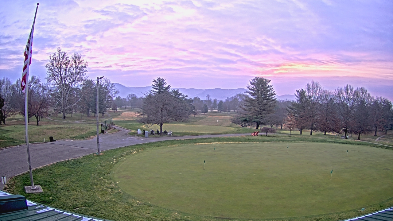 Thumbnail for current weather camera view from Elks Country Club in McDermott, Ohio