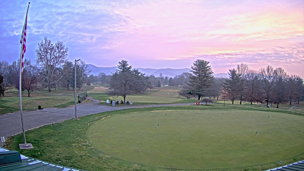 Thumbnail for current weather camera view from Elks Country Club in McDermott, Ohio