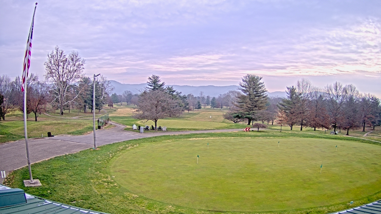 Thumbnail for current weather camera view from Elks Country Club in McDermott, Ohio