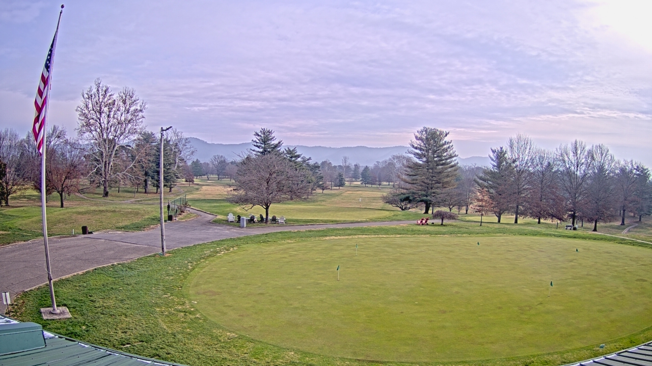 Thumbnail for current weather camera view from Elks Country Club in McDermott, Ohio