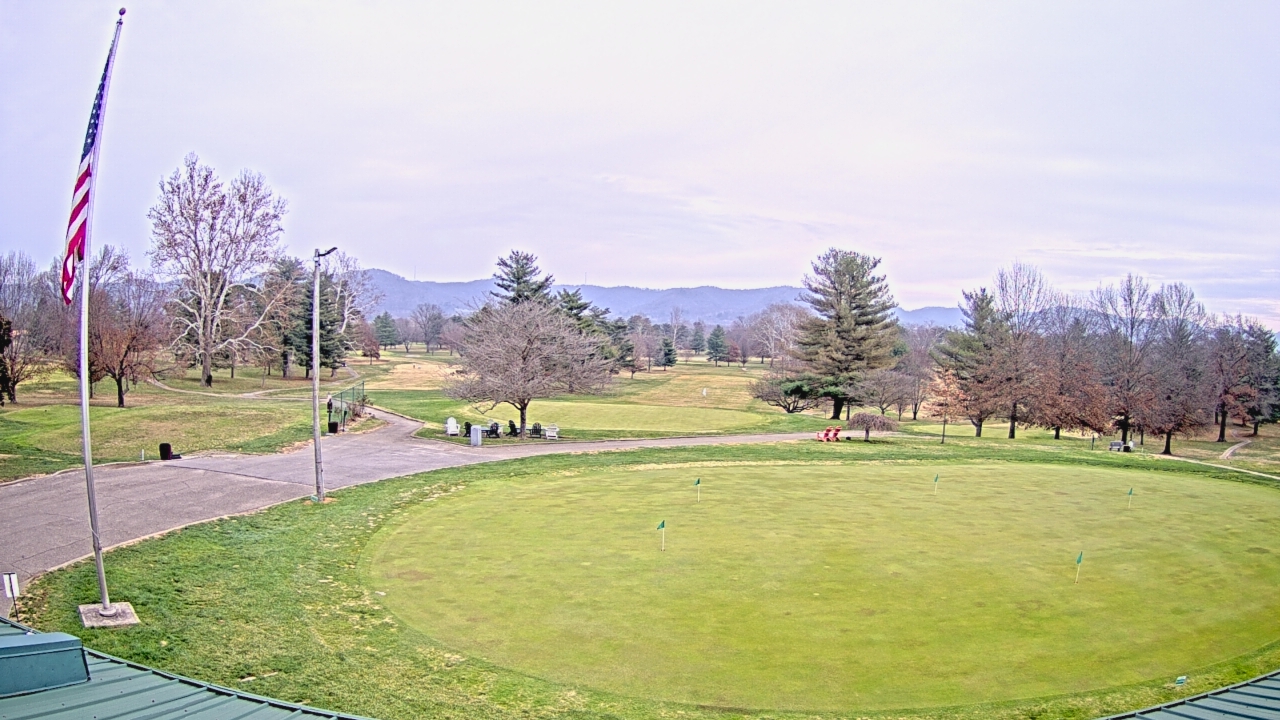 Thumbnail for current weather camera view from Elks Country Club in McDermott, Ohio