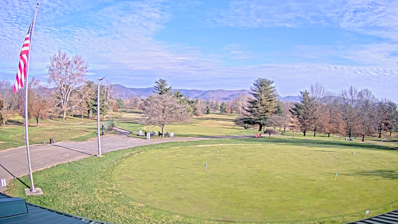 Thumbnail for current weather camera view from Elks Country Club in McDermott, Ohio