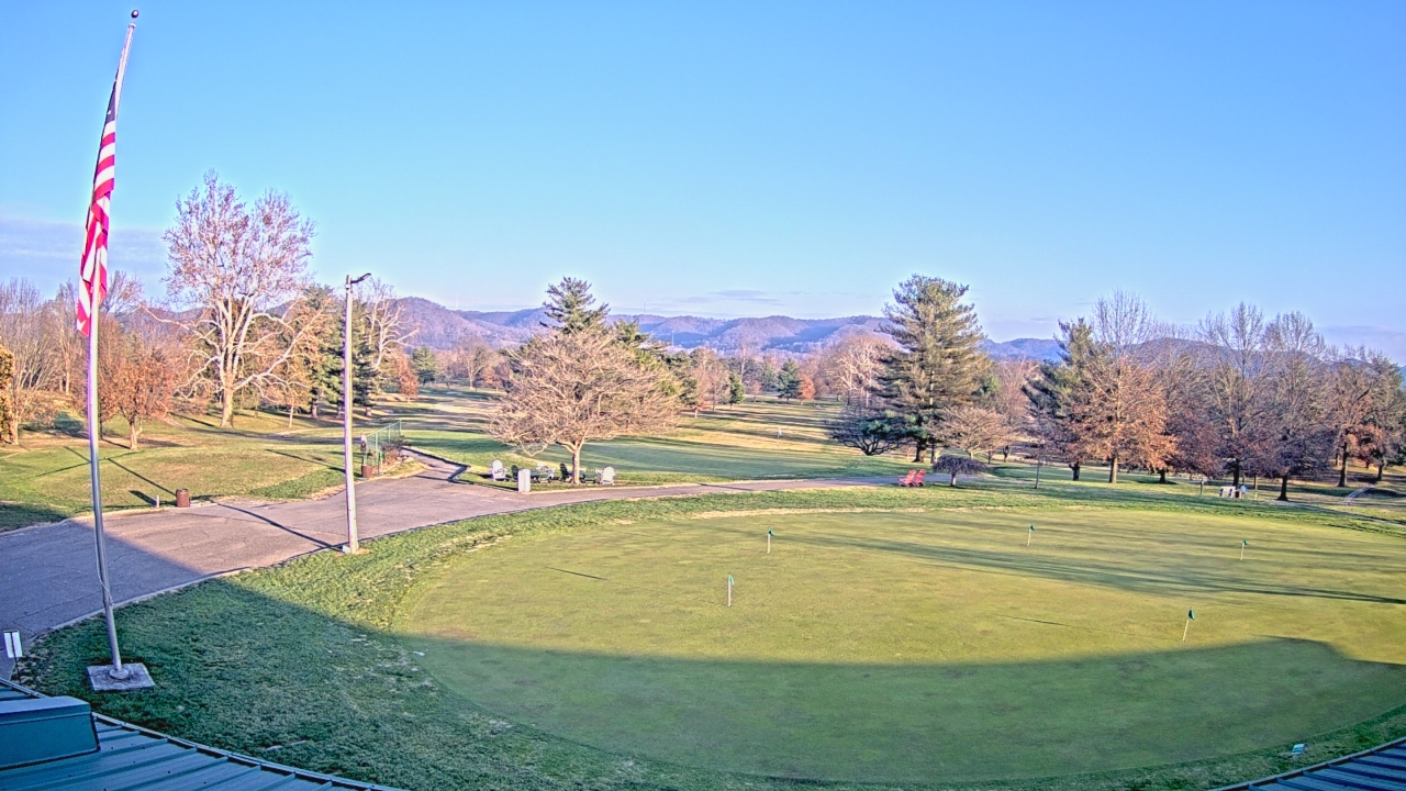 Thumbnail for current weather camera view from Elks Country Club in McDermott, Ohio