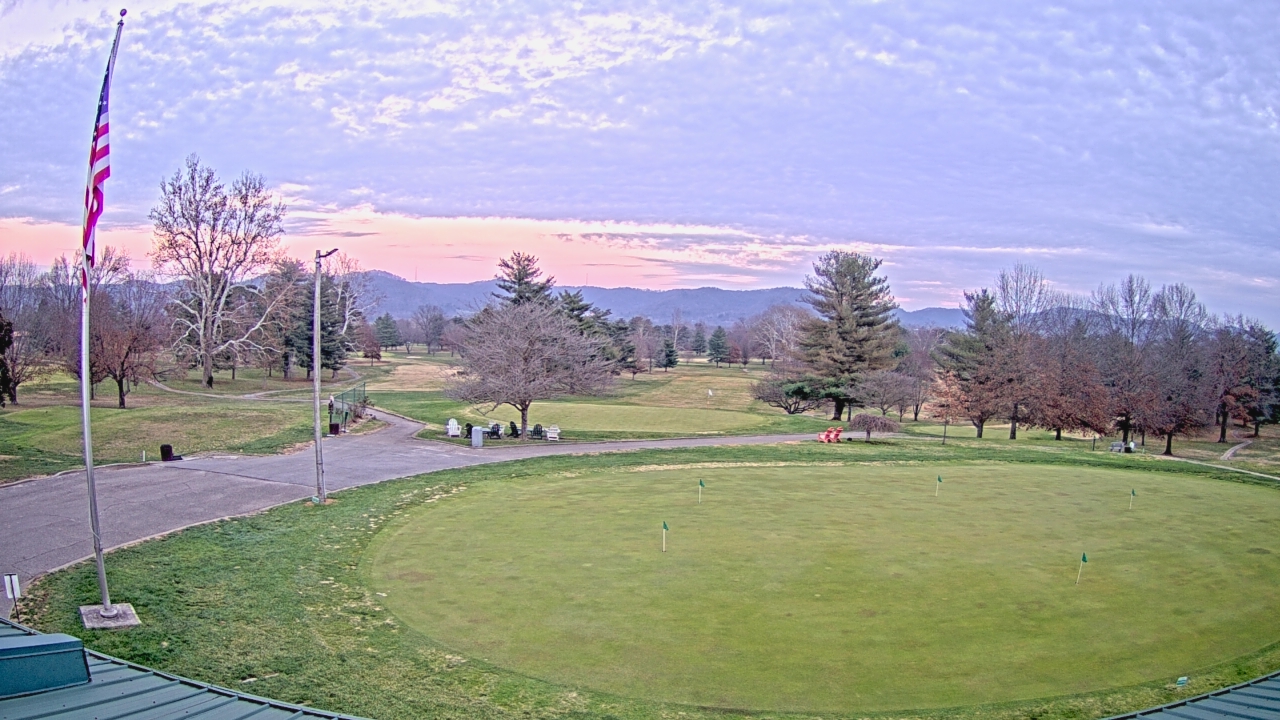 Thumbnail for current weather camera view from Elks Country Club in McDermott, Ohio