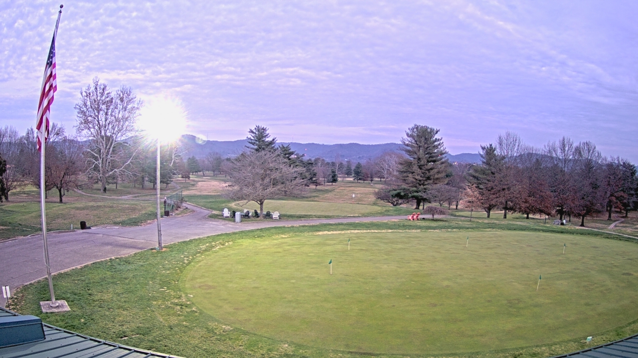 Thumbnail for current weather camera view from Elks Country Club in McDermott, Ohio