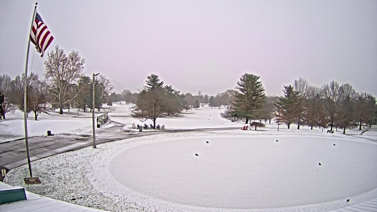 Thumbnail for current weather camera view from Elks Country Club in McDermott, Ohio