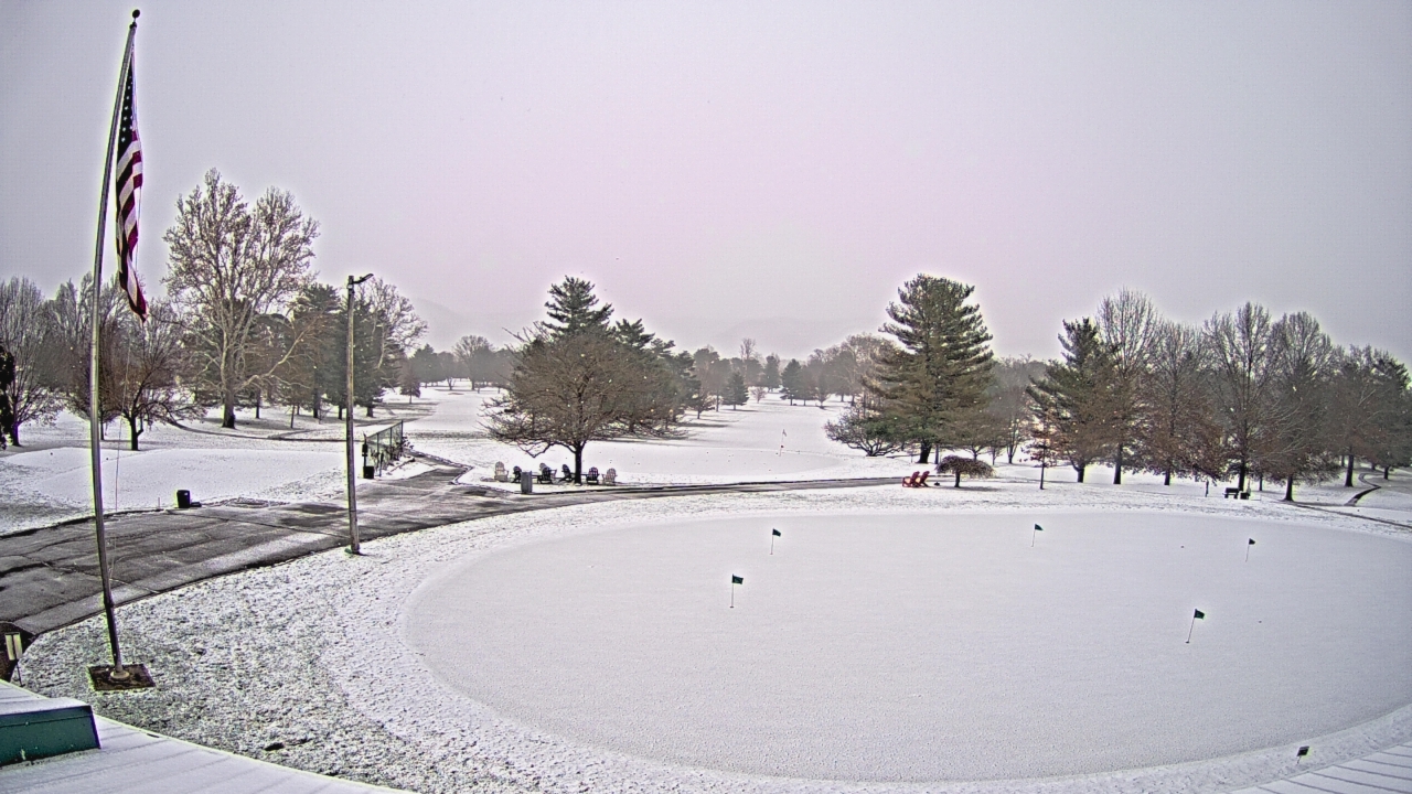 Thumbnail for current weather camera view from Elks Country Club in McDermott, Ohio