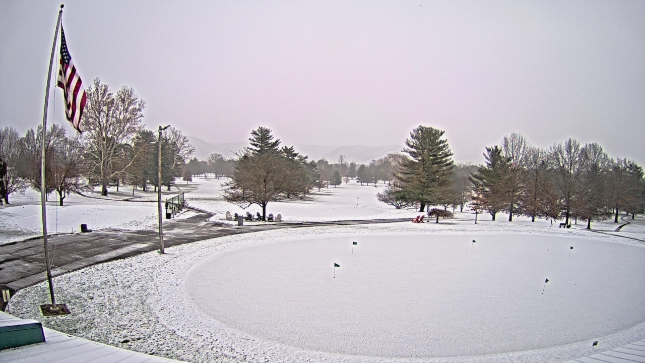 Thumbnail for current weather camera view from Elks Country Club in McDermott, Ohio