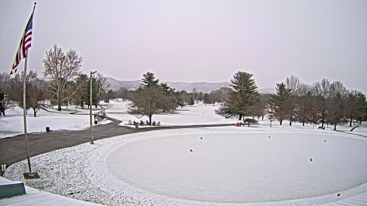 Thumbnail for current weather camera view from Elks Country Club in McDermott, Ohio