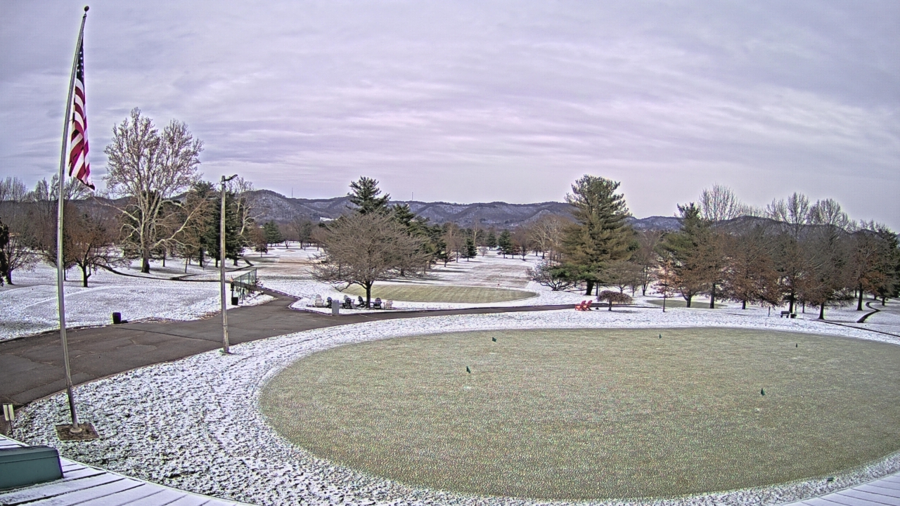 Thumbnail for current weather camera view from Elks Country Club in McDermott, Ohio