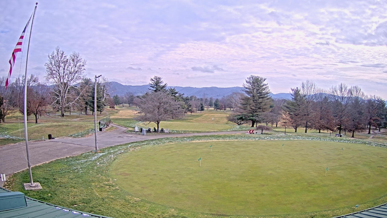 Thumbnail for current weather camera view from Elks Country Club in McDermott, Ohio