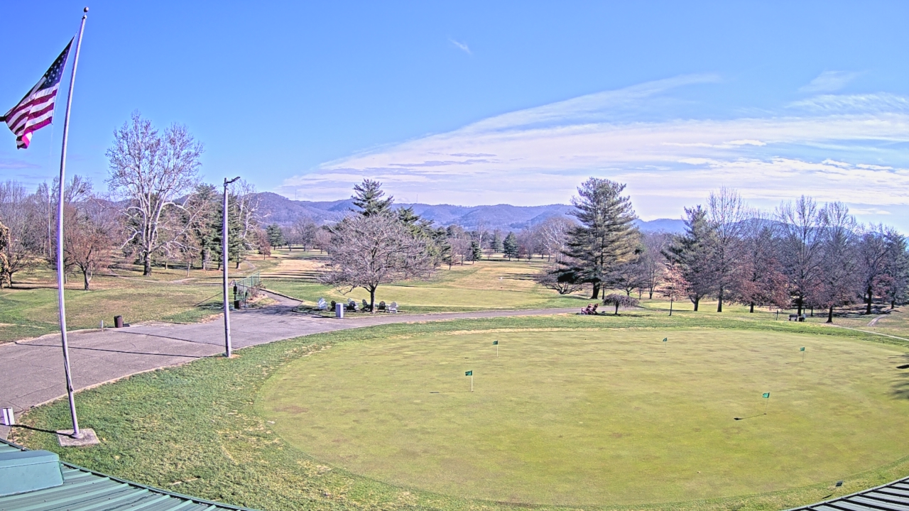 Thumbnail for current weather camera view from Elks Country Club in McDermott, Ohio