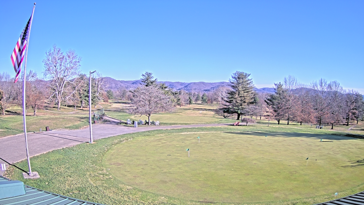 Thumbnail for current weather camera view from Elks Country Club in McDermott, Ohio