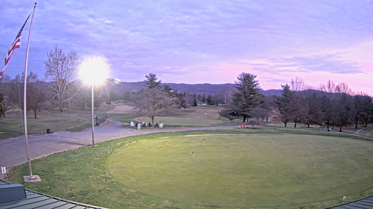 Thumbnail for current weather camera view from Elks Country Club in McDermott, Ohio