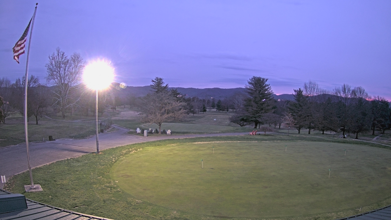 Thumbnail for current weather camera view from Elks Country Club in McDermott, Ohio