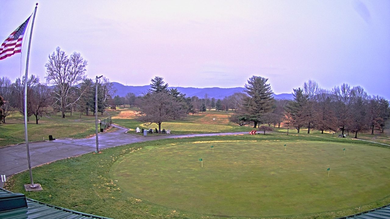 Thumbnail for current weather camera view from Elks Country Club in McDermott, Ohio