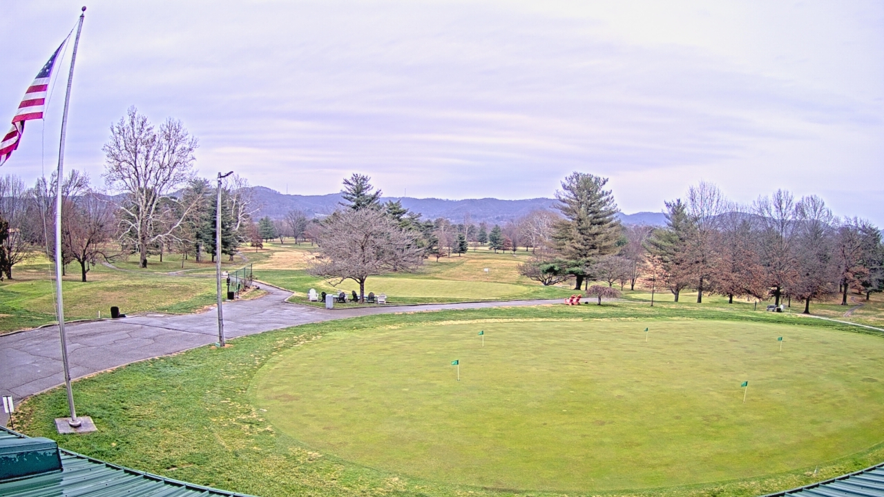 Thumbnail for current weather camera view from Elks Country Club in McDermott, Ohio