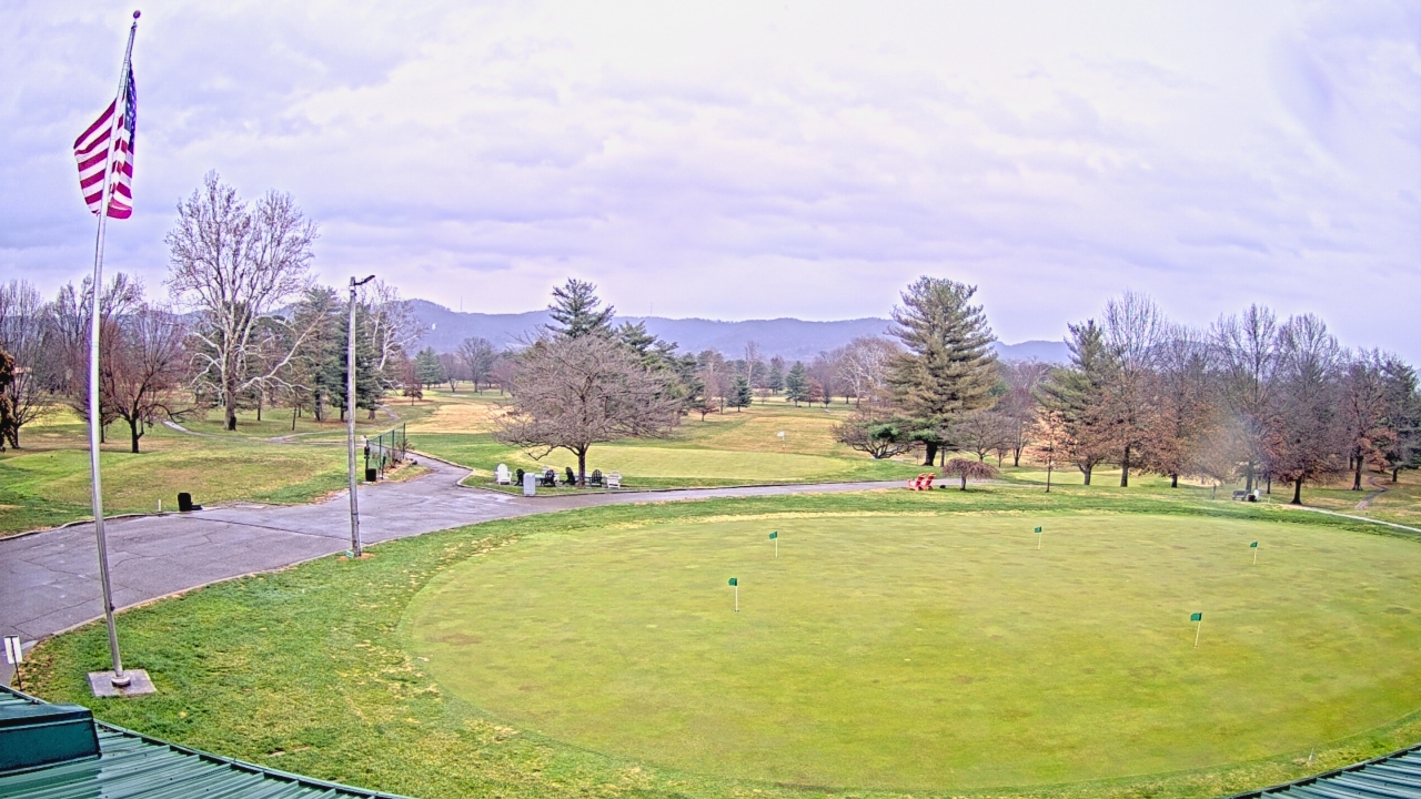 Thumbnail for current weather camera view from Elks Country Club in McDermott, Ohio