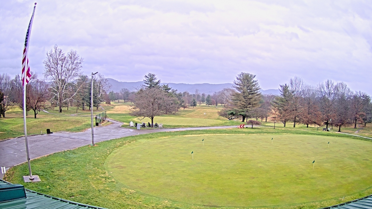 Thumbnail for current weather camera view from Elks Country Club in McDermott, Ohio