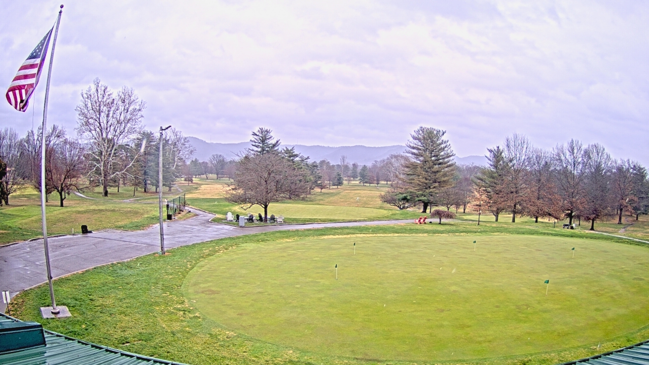 Thumbnail for current weather camera view from Elks Country Club in McDermott, Ohio
