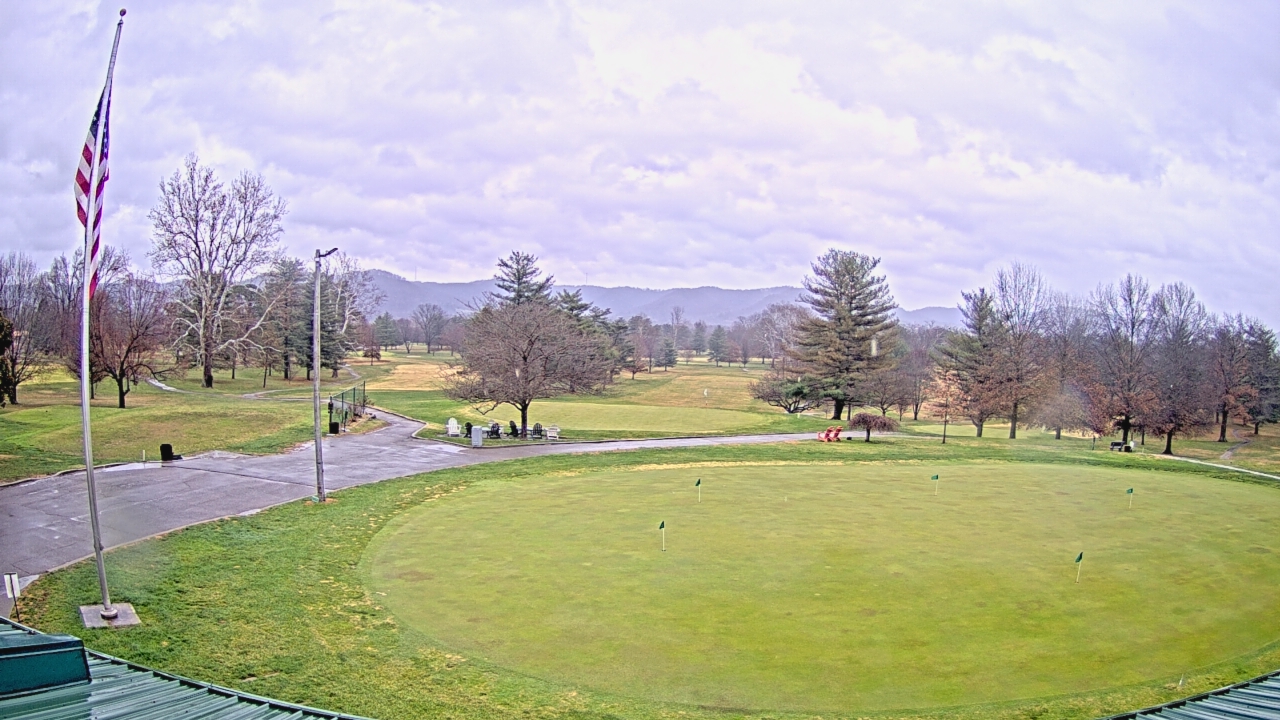 Thumbnail for current weather camera view from Elks Country Club in McDermott, Ohio