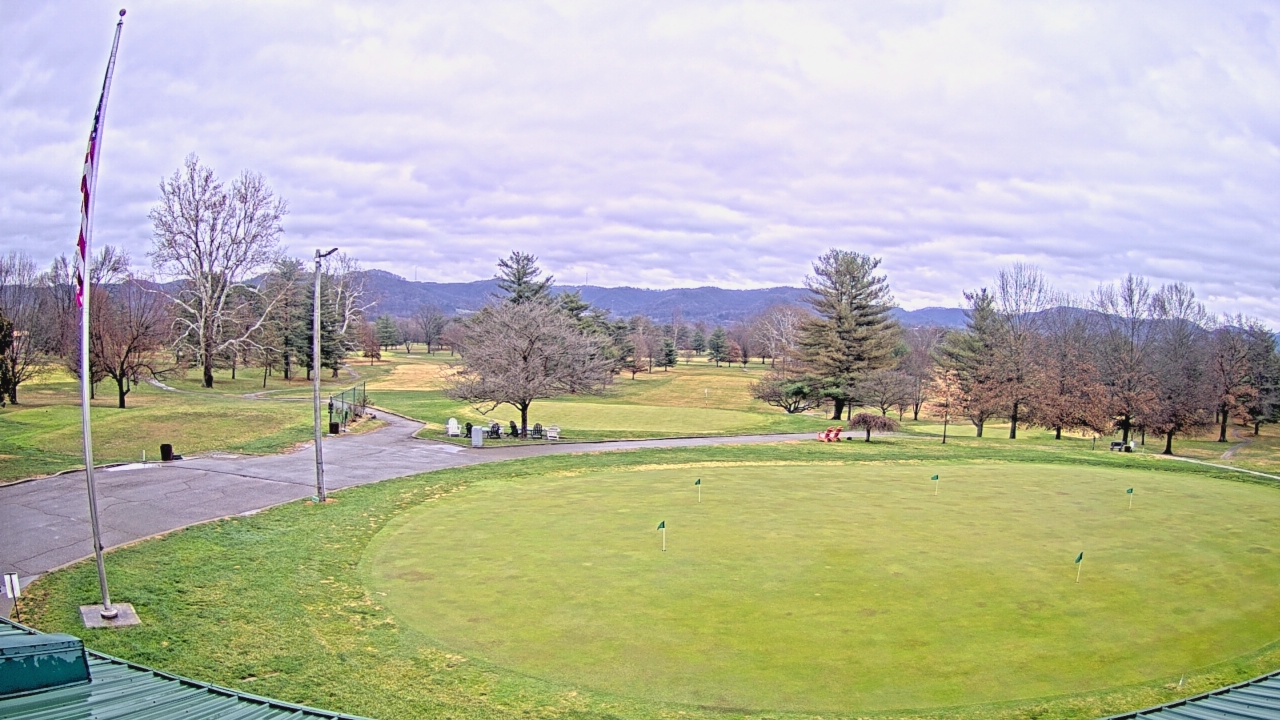 Thumbnail for current weather camera view from Elks Country Club in McDermott, Ohio
