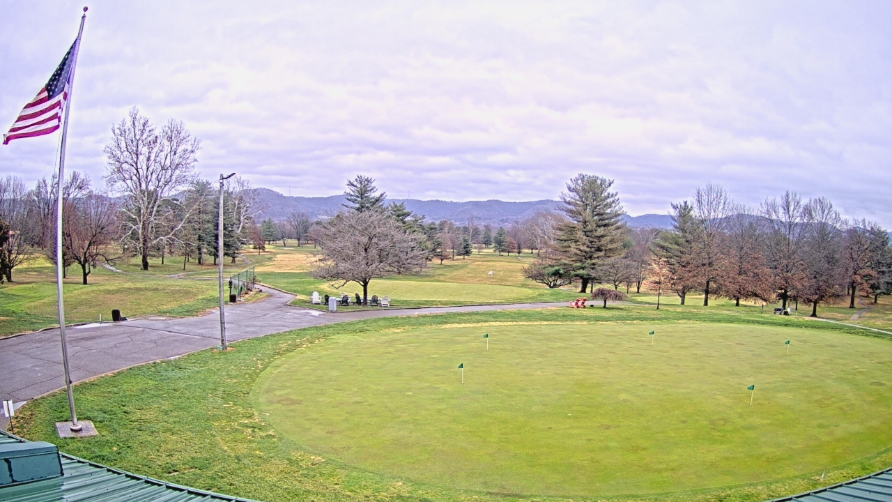 Thumbnail for current weather camera view from Elks Country Club in McDermott, Ohio